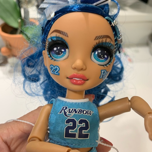 Rainbow High doll cheer squad . 10”, Skyler Bradshaw - Picture 5 of 10